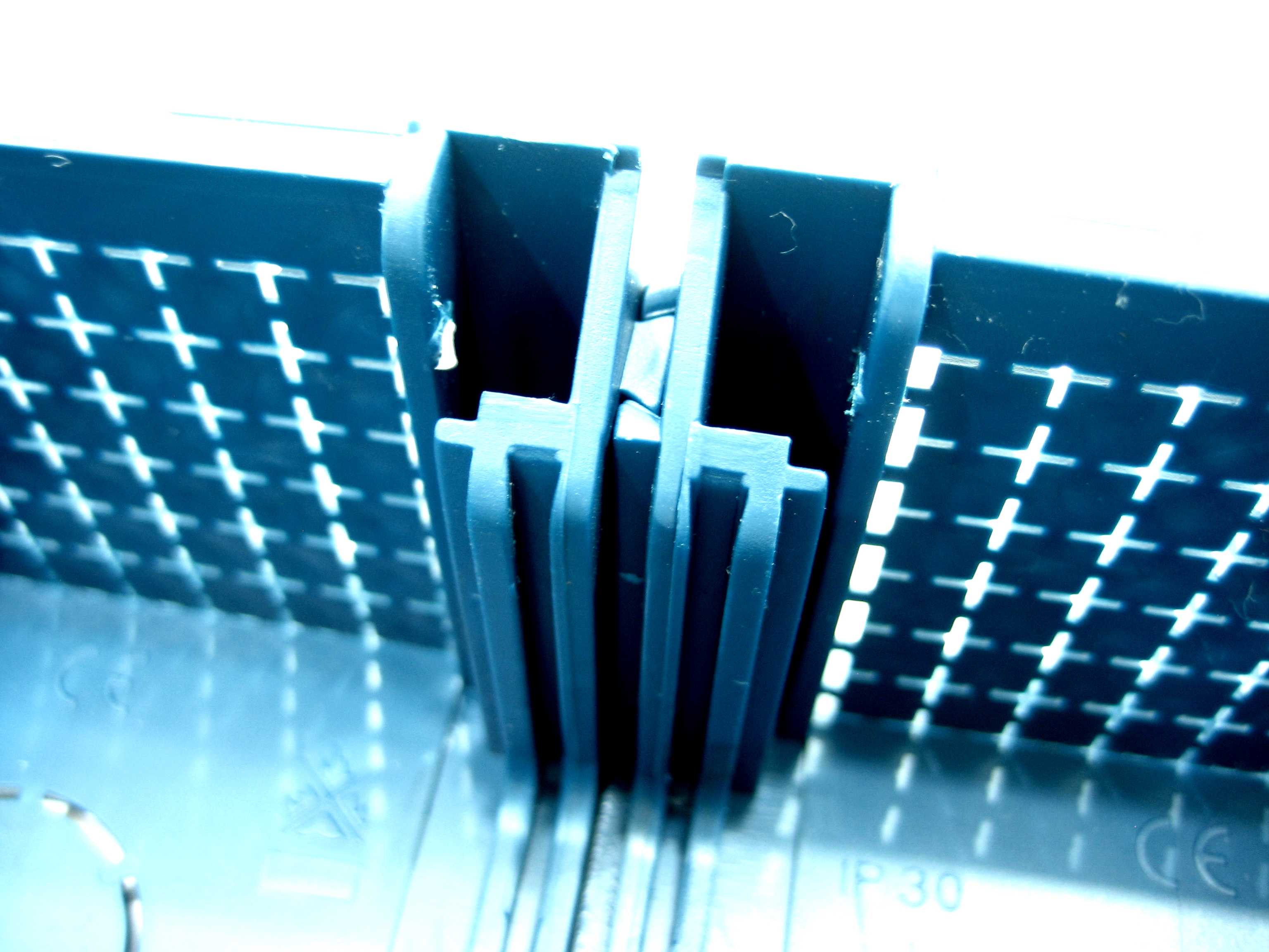 Caja Embutida Ciega Libre de Halógenos - Imagen 16